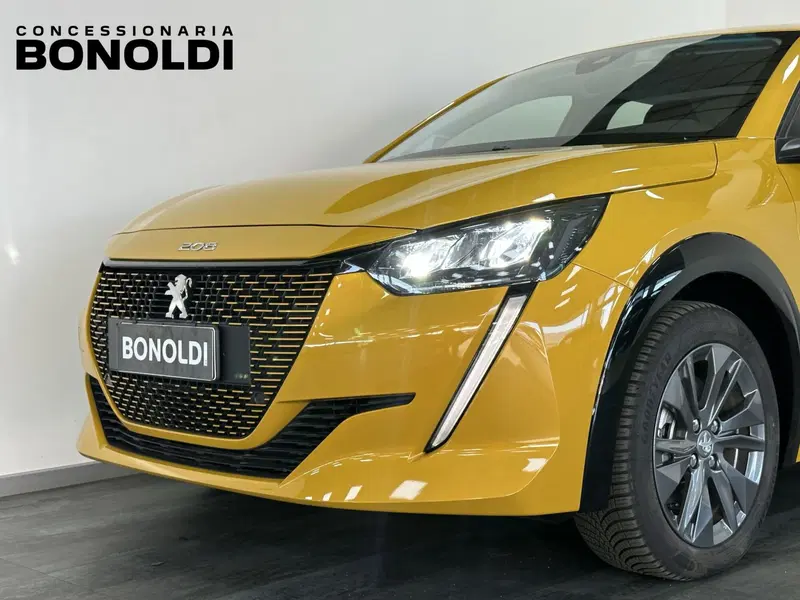 Peugeot 208 nuova a Brescia (2)