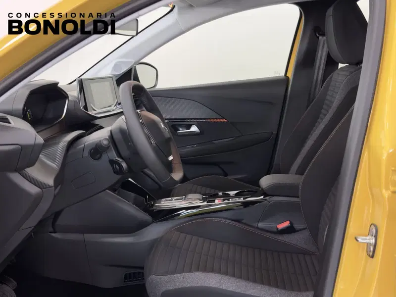 Peugeot 208 nuova a Brescia (6)