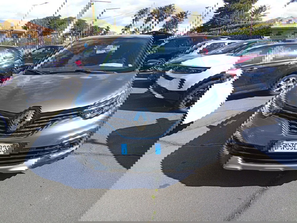 Renault Captur nuova a Catania (5)