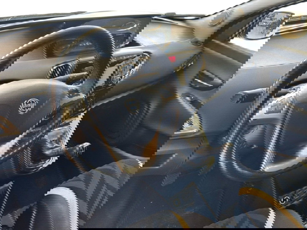 Lancia Ypsilon usata a Arezzo (15)