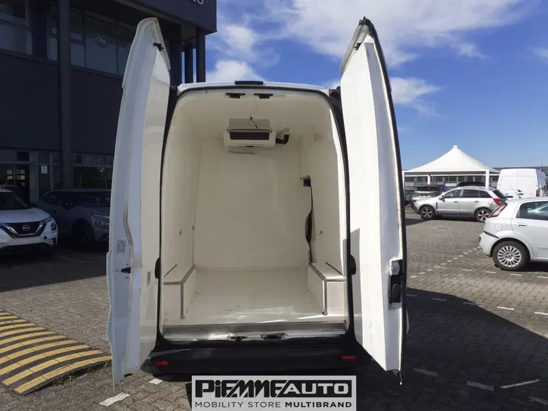 Renault Trafic Furgone usata a Parma (10)