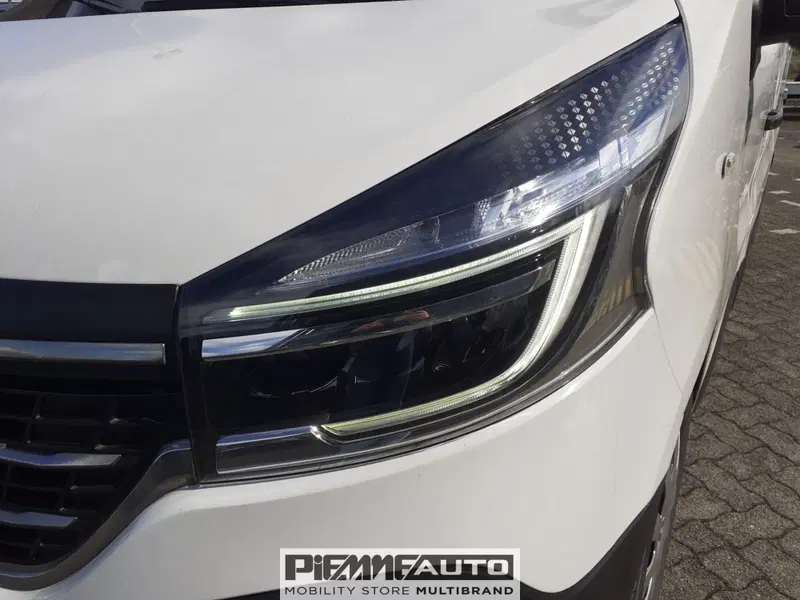 Renault Trafic Furgone usata a Parma (15)