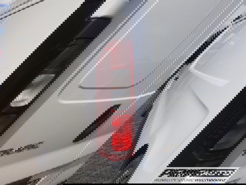 Renault Trafic Furgone usata a Parma (16)