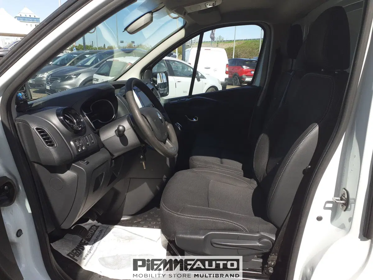 Renault Trafic Furgone usata a Parma (9)