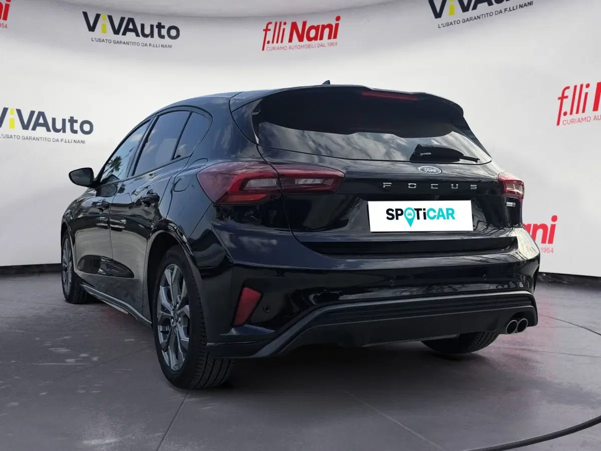 Ford Focus usata a Massa-Carrara (17)