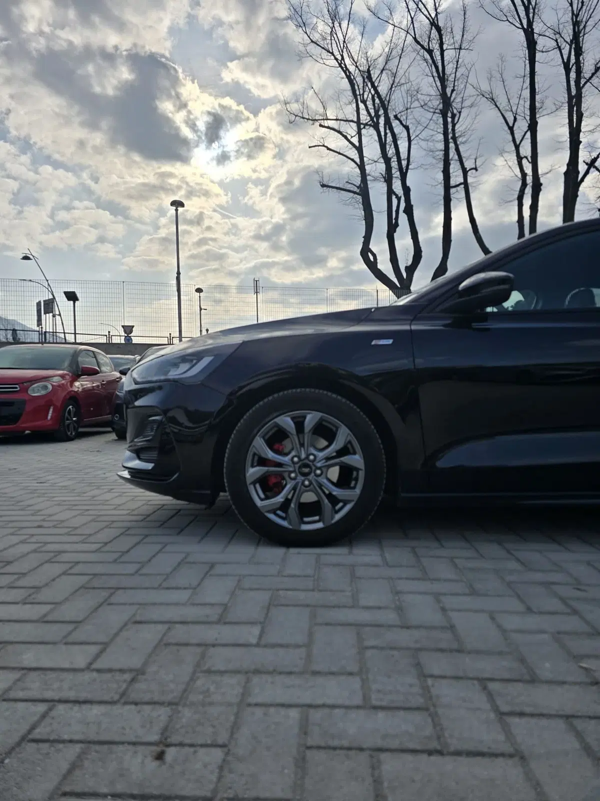 Ford Focus usata a Massa-Carrara (18)