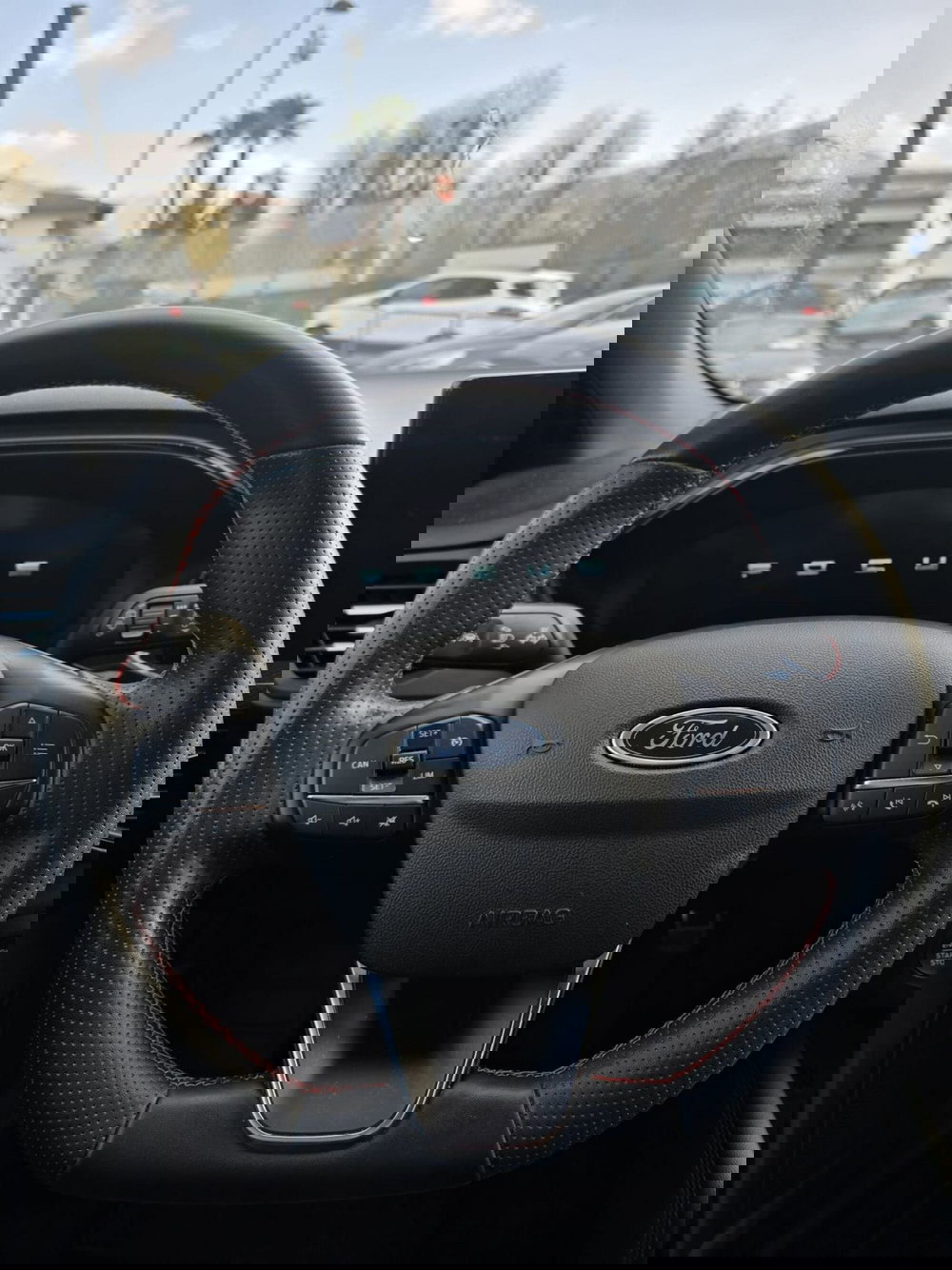 Ford Focus usata a Massa-Carrara (20)