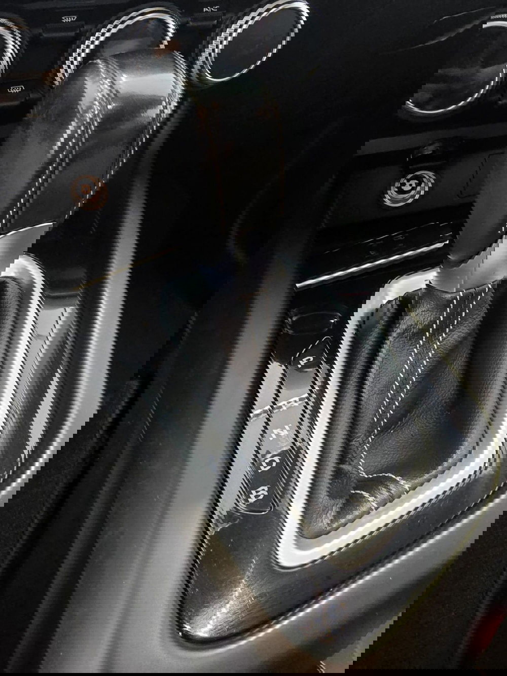 Renault Arkana usata a Massa-Carrara (11)