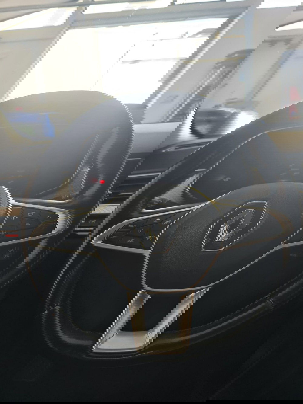 Renault Arkana usata a Massa-Carrara (19)