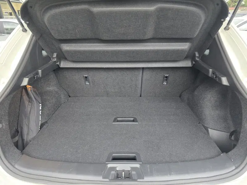 Nissan Qashqai usata a Massa-Carrara (10)