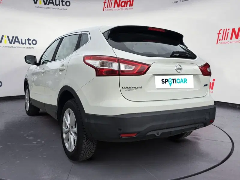 Nissan Qashqai usata a Massa-Carrara (18)