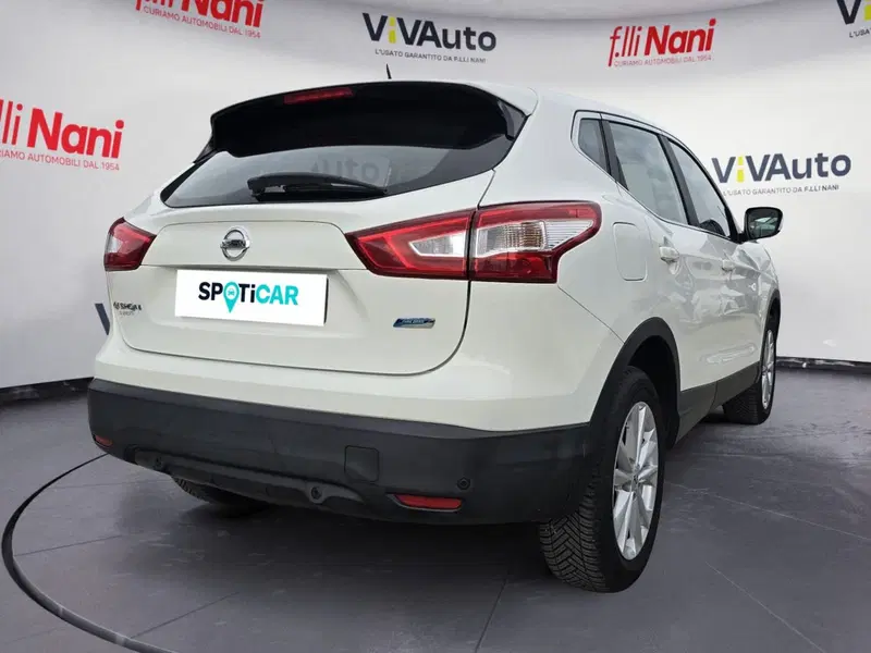 Nissan Qashqai usata a Massa-Carrara (2)