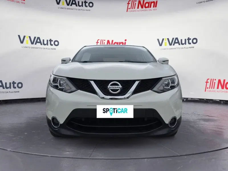 Nissan Qashqai usata a Massa-Carrara (3)
