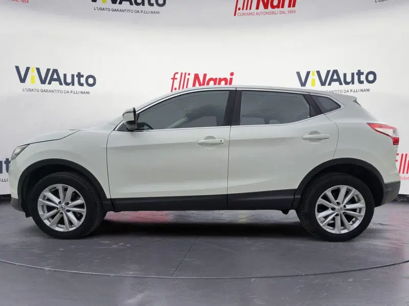 Nissan Qashqai usata a Massa-Carrara (8)