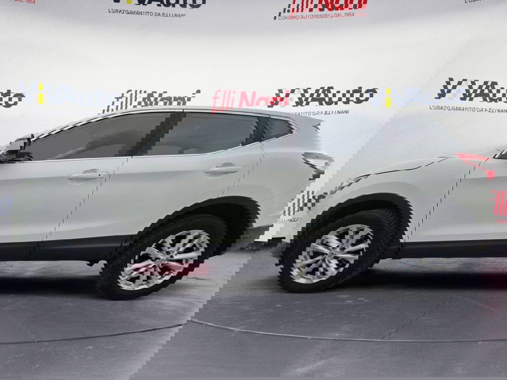Nissan Qashqai usata a Massa-Carrara (8)