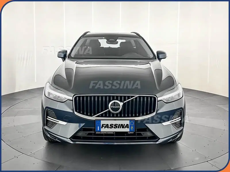 Volvo XC60 usata a Milano (2)
