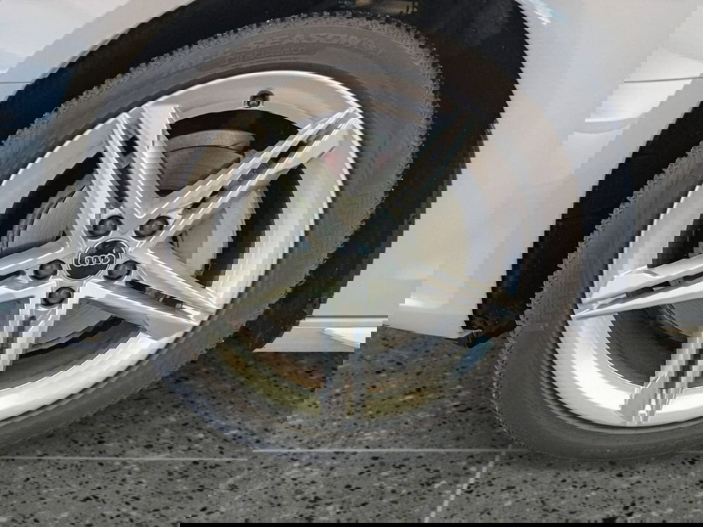 Audi A4 Avant usata a Bari (14)