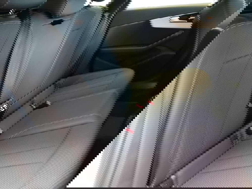 Audi A4 Avant usata a Bari (15)