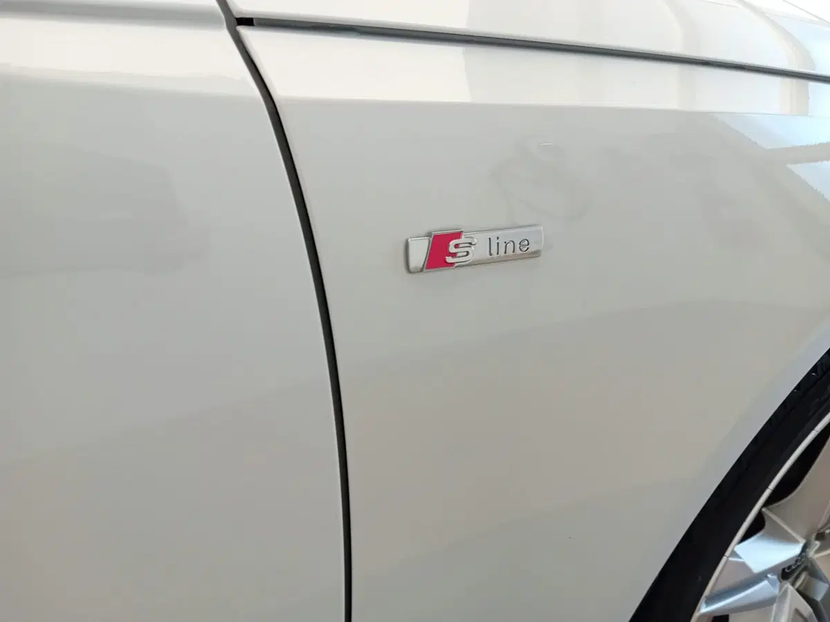Audi A4 Avant usata a Bari (18)