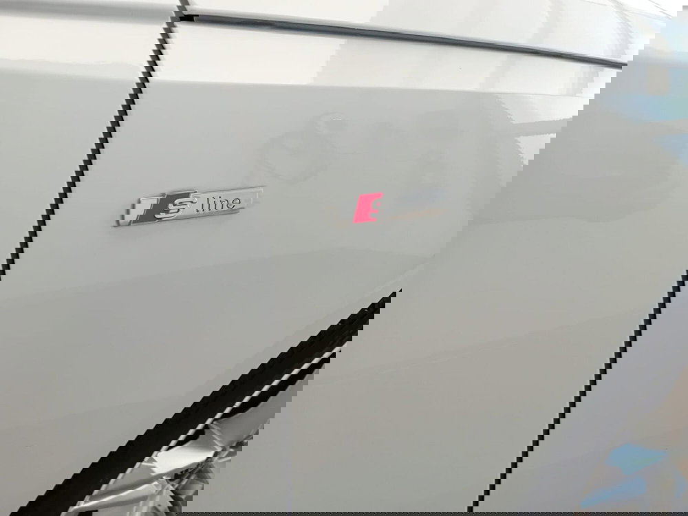 Audi A4 Avant usata a Bari (18)