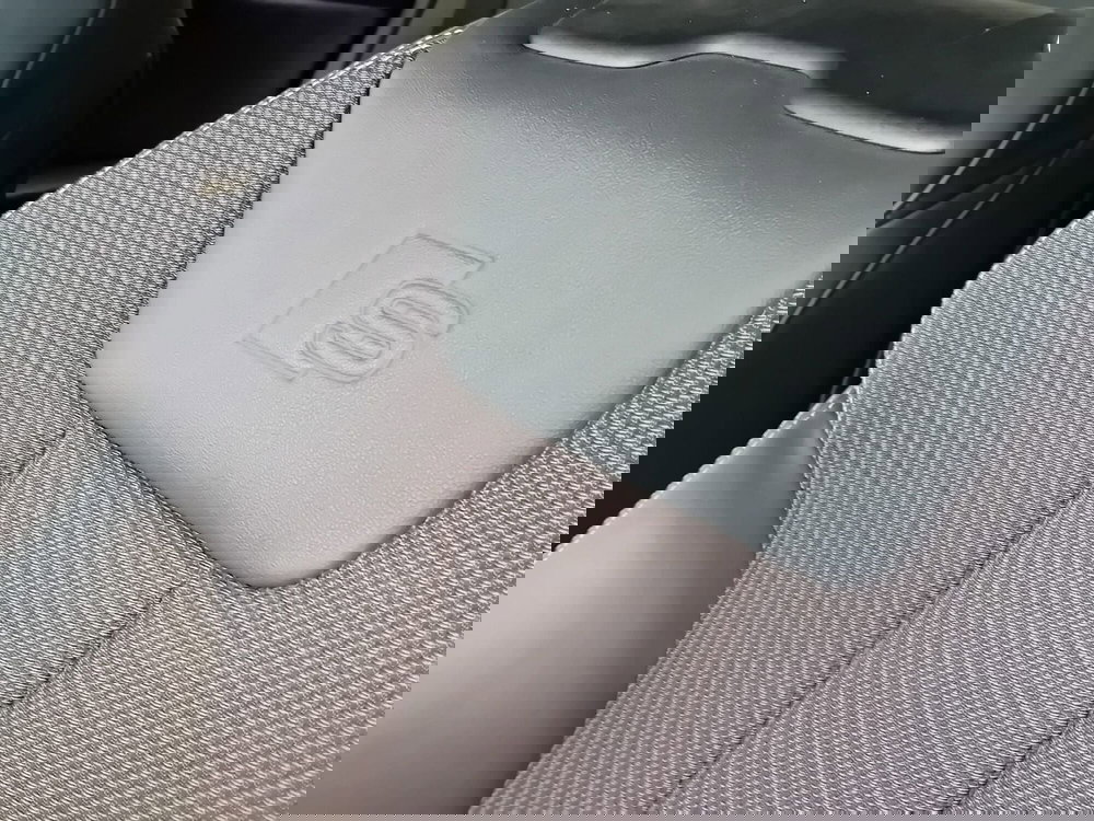 Audi A4 Avant usata a Bari (19)