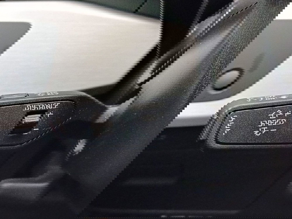 Audi A4 Avant usata a Bari (20)