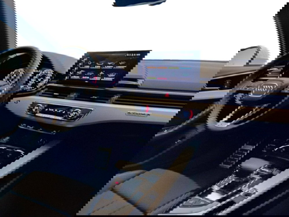 Audi A4 Avant usata a Bari (4)