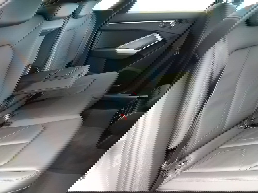 Audi Q3 usata a Bari (16)