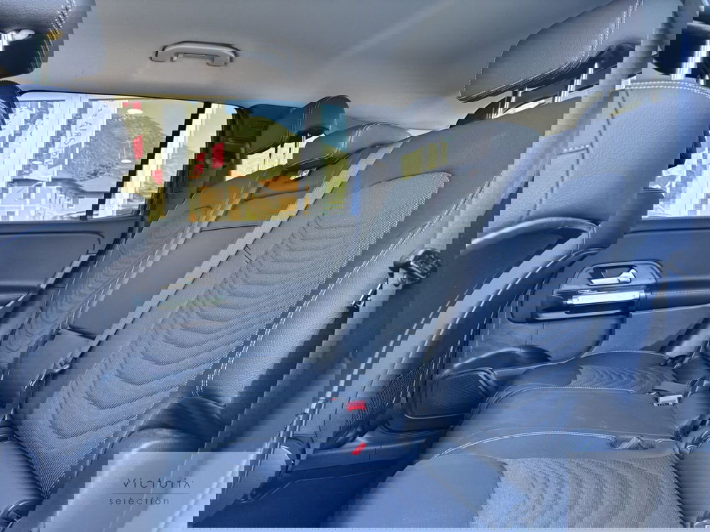 Mercedes-Benz GLB usata a Brescia (17)