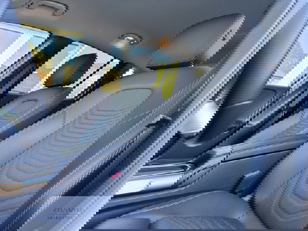 Mercedes-Benz GLB usata a Brescia (8)