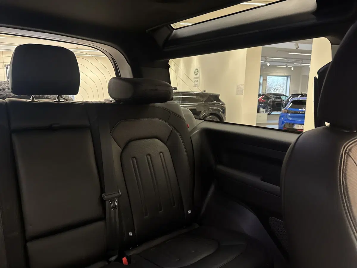 Land Rover Defender usata a Modena (13)