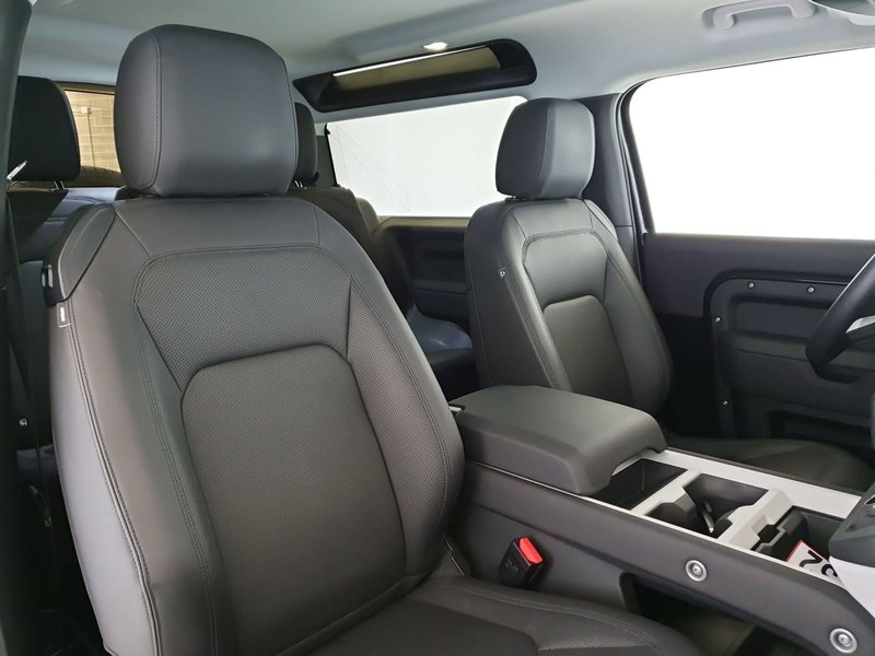 Land Rover Defender usata a Monza e Brianza (5)