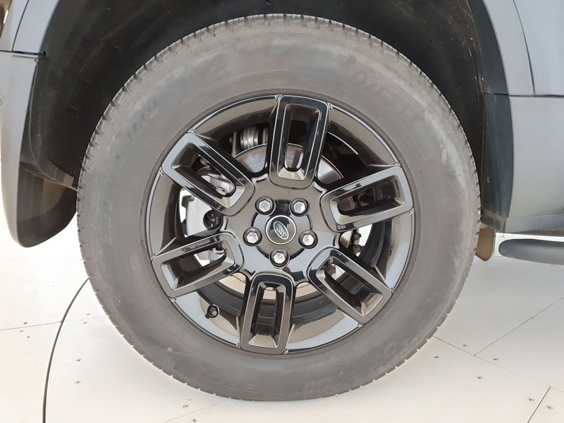 Land Rover Defender usata a Monza e Brianza (9)