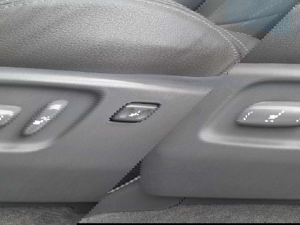 Toyota Land Cruiser usata a L'Aquila (10)