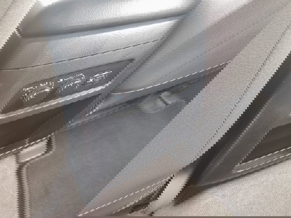 Toyota Land Cruiser usata a L'Aquila (12)