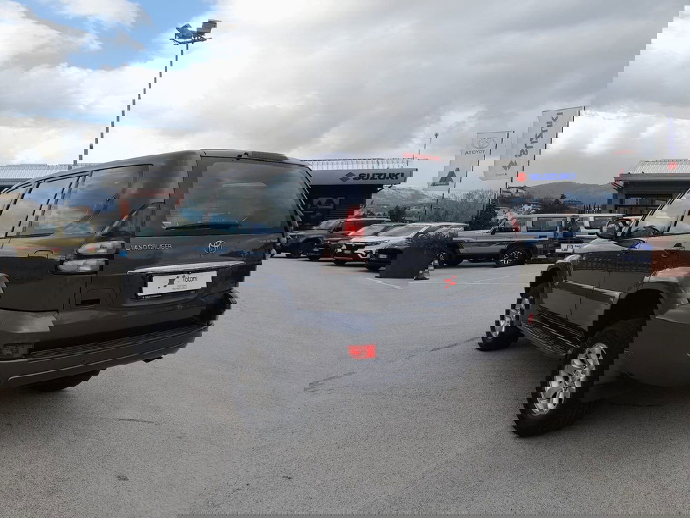 Toyota Land Cruiser usata a L'Aquila (3)