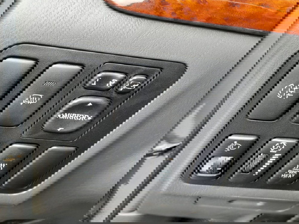 Toyota Land Cruiser usata a L'Aquila (4)