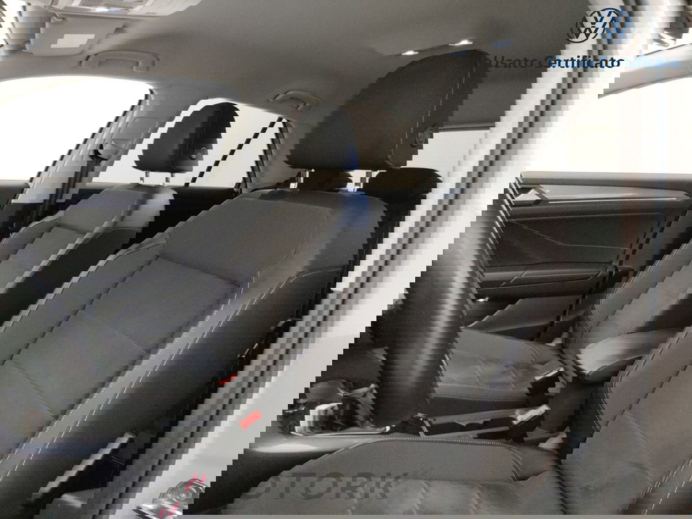 Volkswagen T-Roc usata a Varese (11)