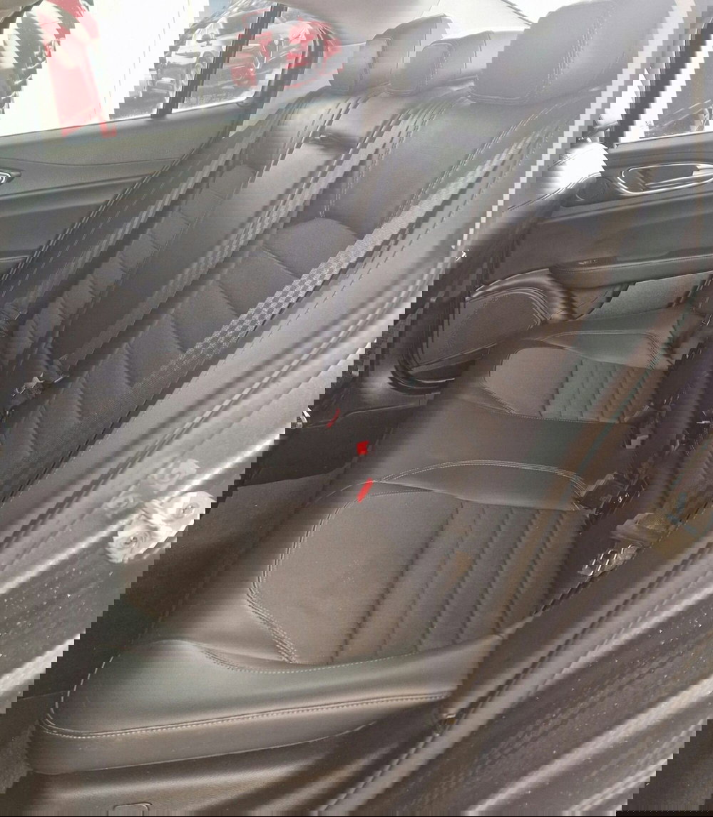 Alfa Romeo Giulia usata a Terni (9)