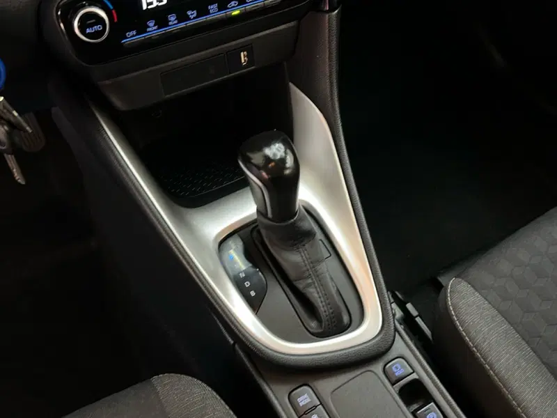 Toyota Yaris usata a Roma (16)