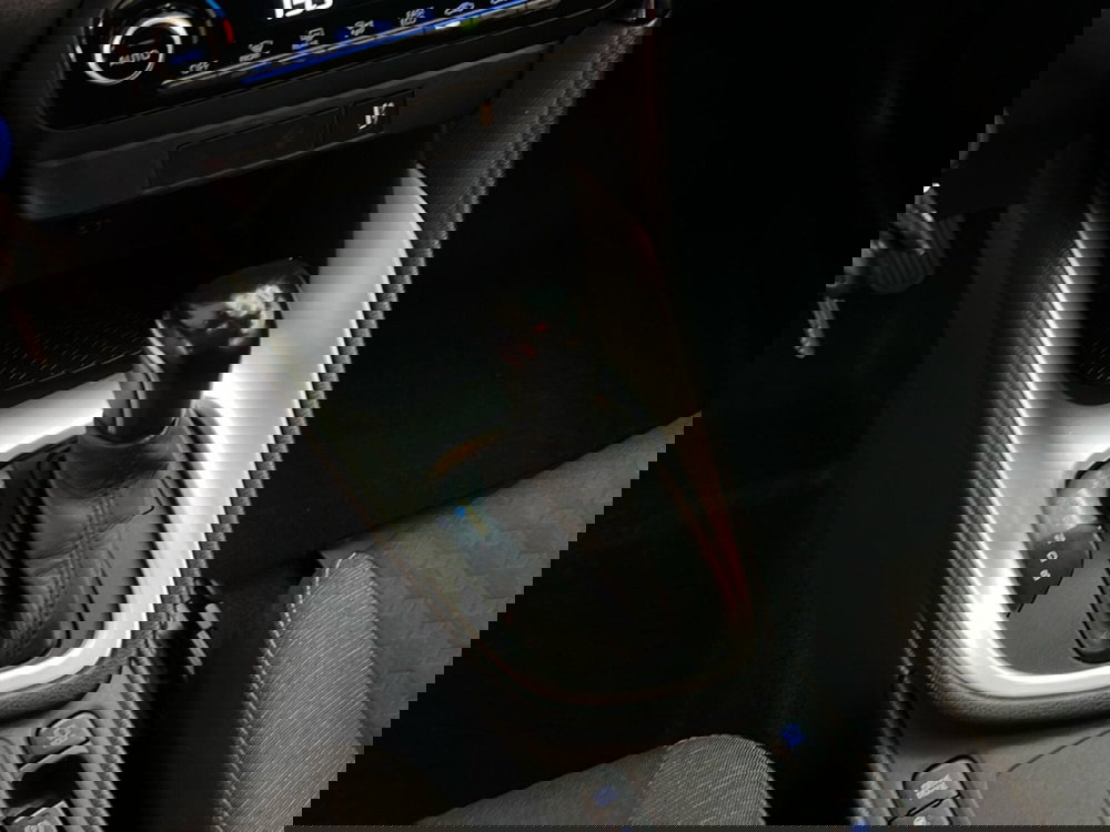 Toyota Yaris usata a Roma (16)