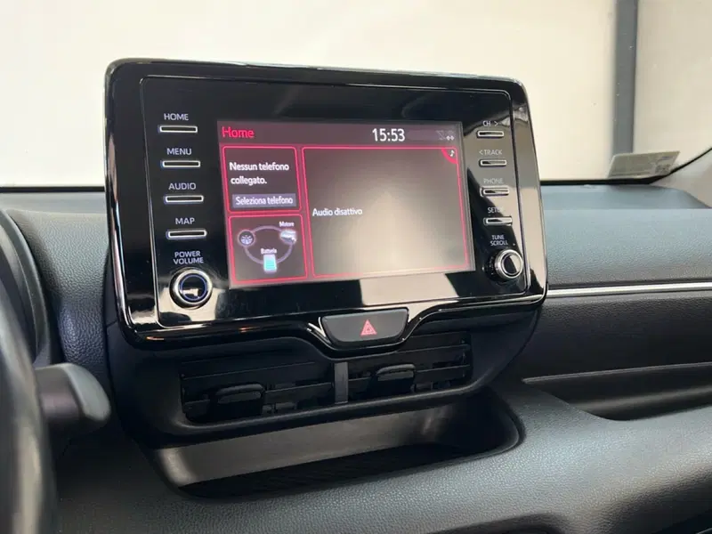 Toyota Yaris usata a Roma (17)