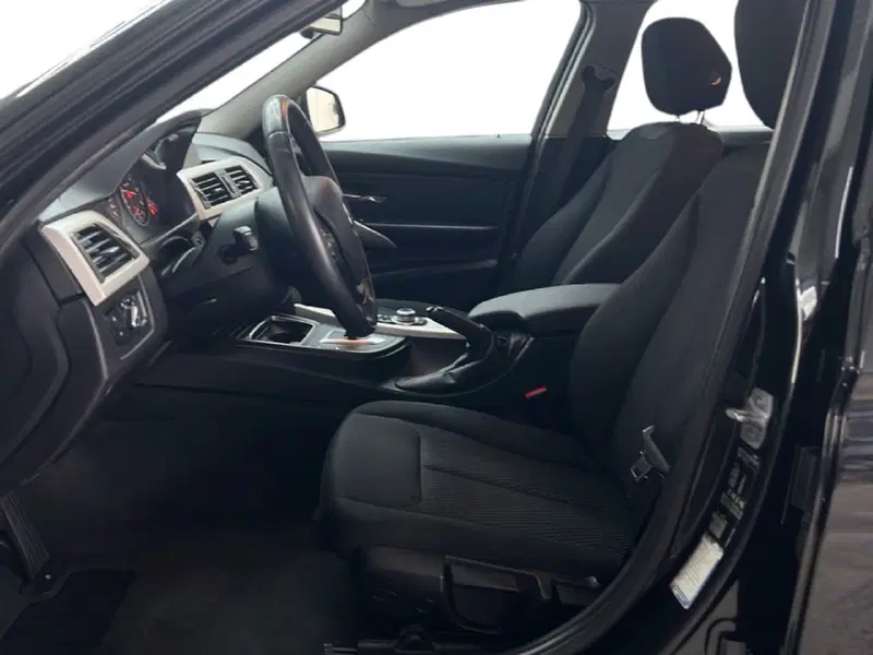 BMW Serie 3 Touring usata a Roma (14)