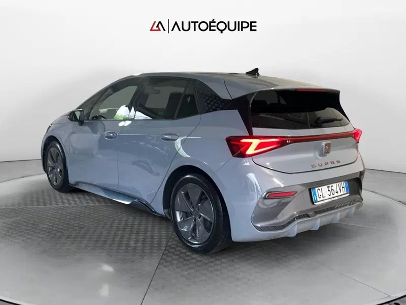 Cupra Born usata a Roma (3)