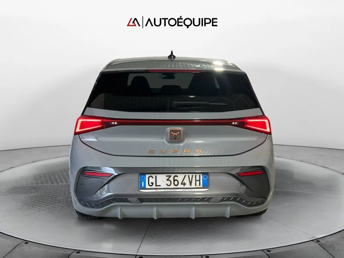Cupra Born usata a Roma (4)