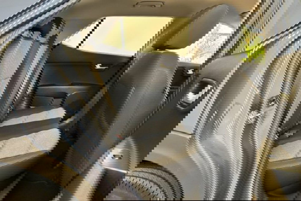 Kia Stonic usata a Latina (10)