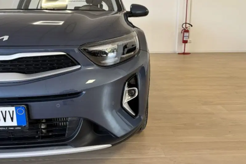 Kia Stonic usata a Latina (11)