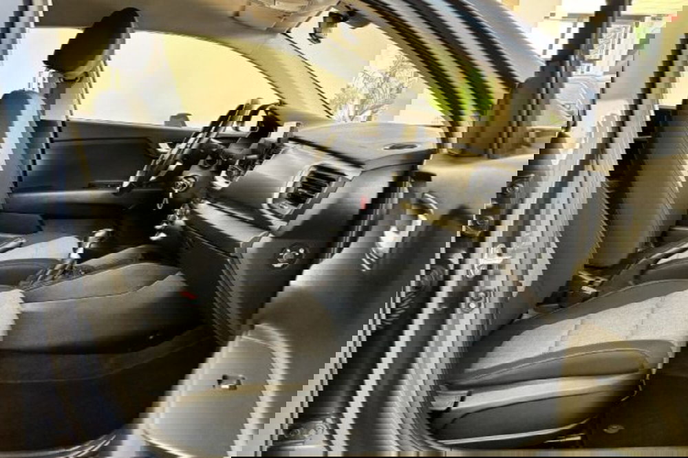 Kia Stonic usata a Latina (8)