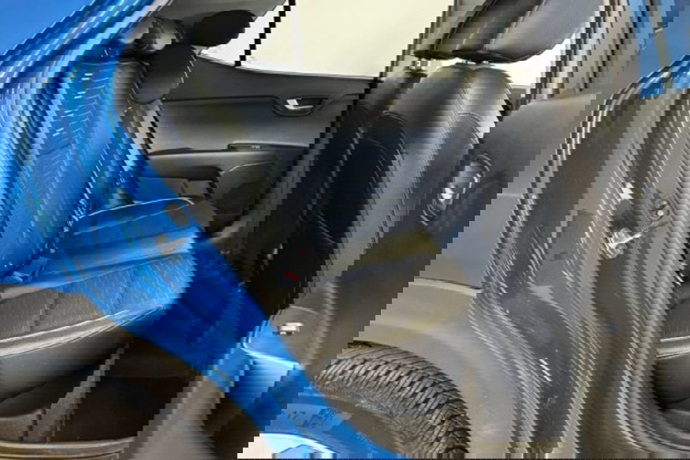 Kia Stonic usata a Latina (10)