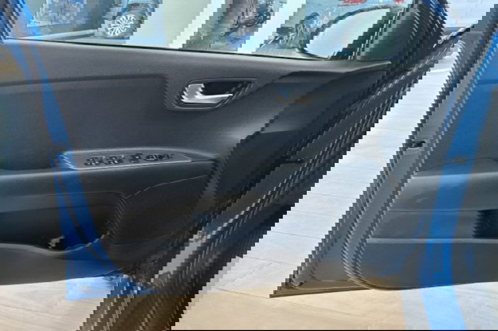 Kia Stonic usata a Latina (12)